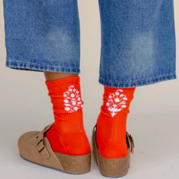FP Movement by Free People Accessories - FP MOVEMENT Last Lap Buti Logo Tube Socks Flame Orange NWT